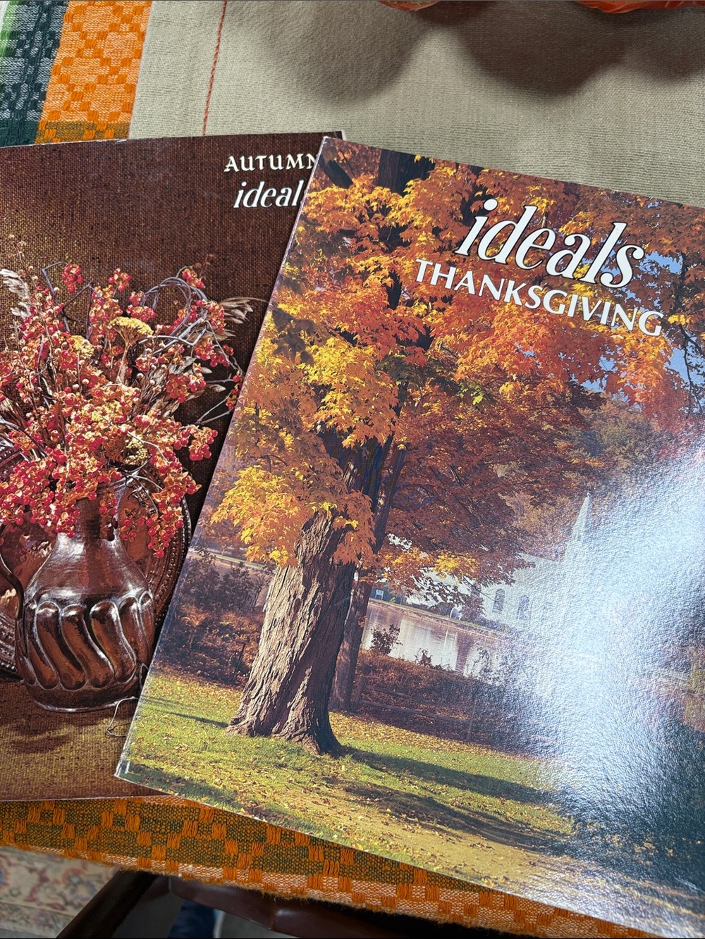Thanksgiving Autumn Home Accents Magazine - Ideals